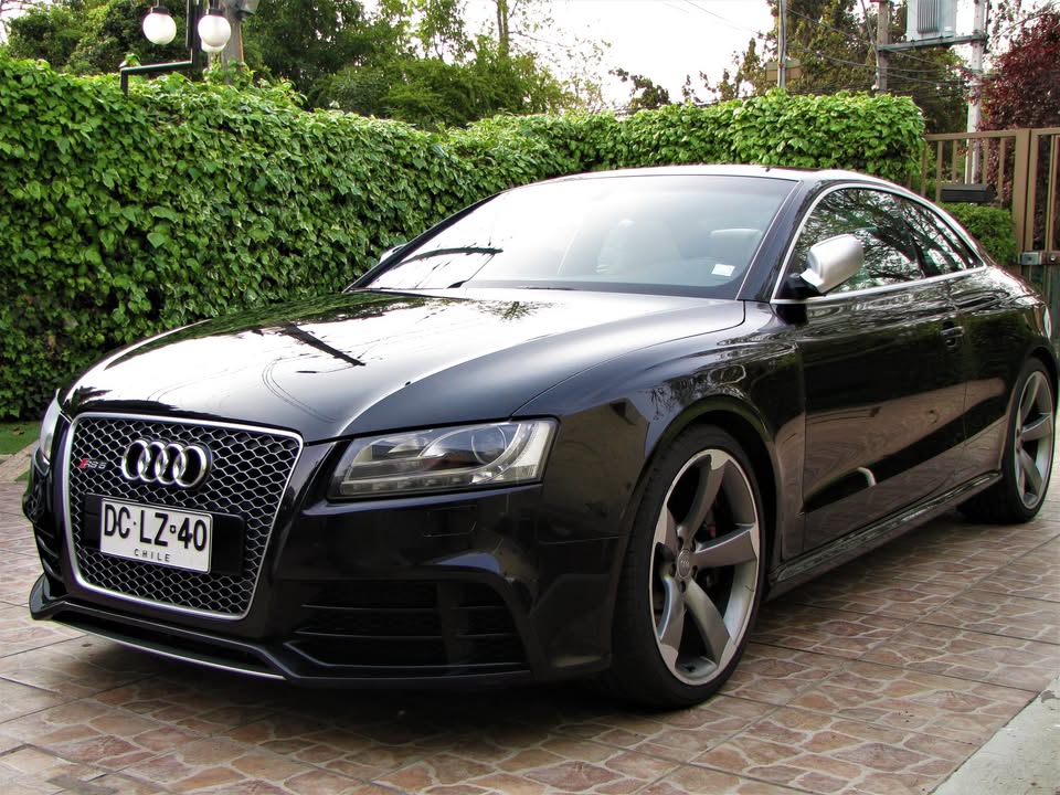 VENDIDO - AUDI RS5