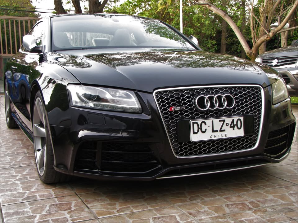 VENDIDO - AUDI RS5