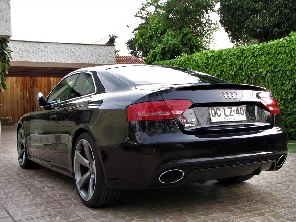 VENDIDO - AUDI RS5
