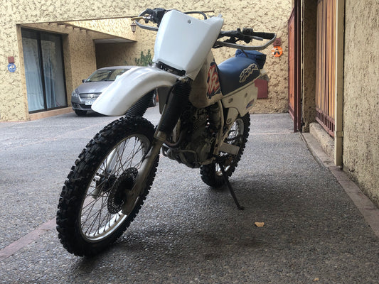 VENDIDO - Honda XR 250