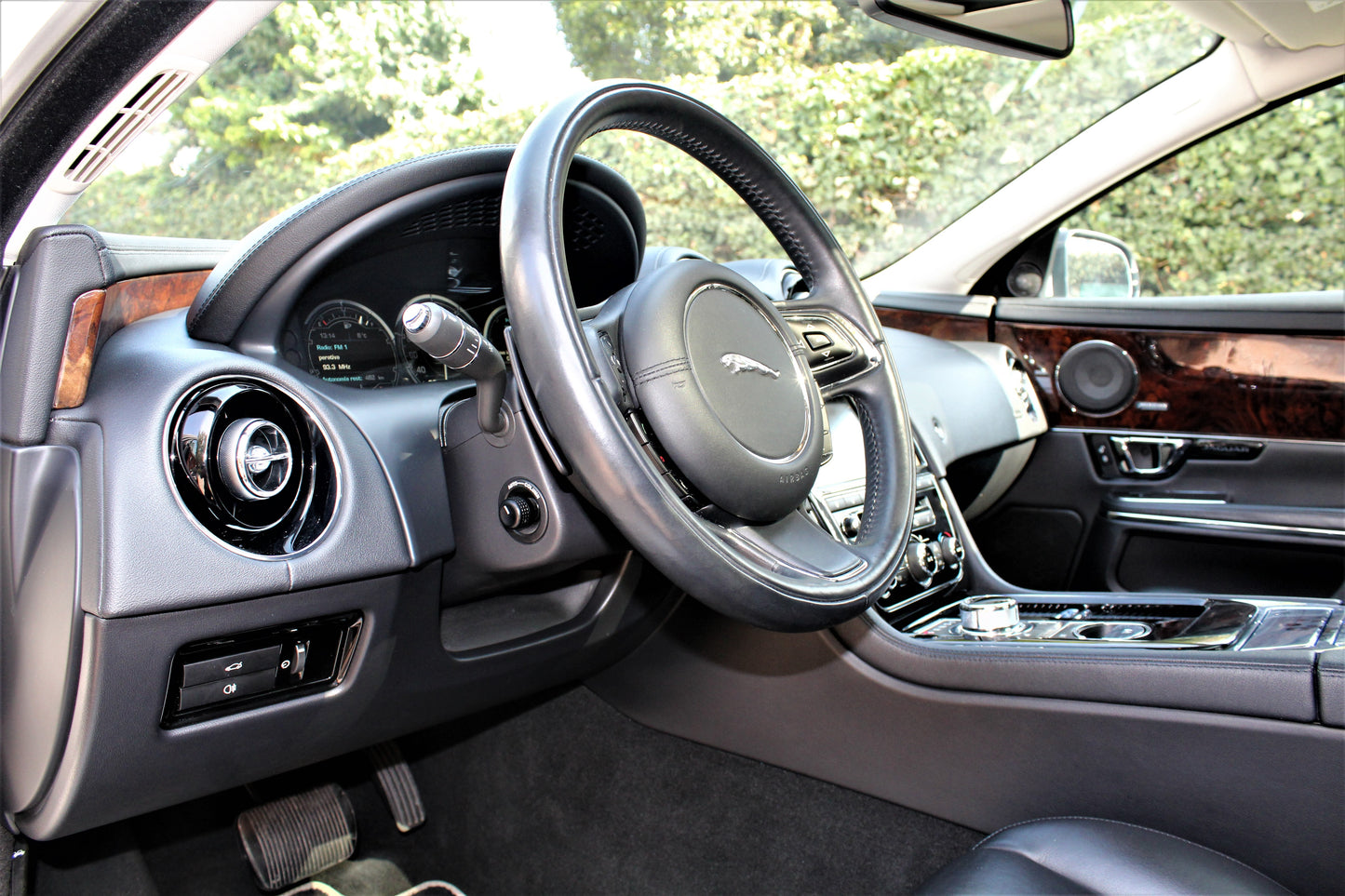 VENDIDO - Jaguar XJ 3.0
