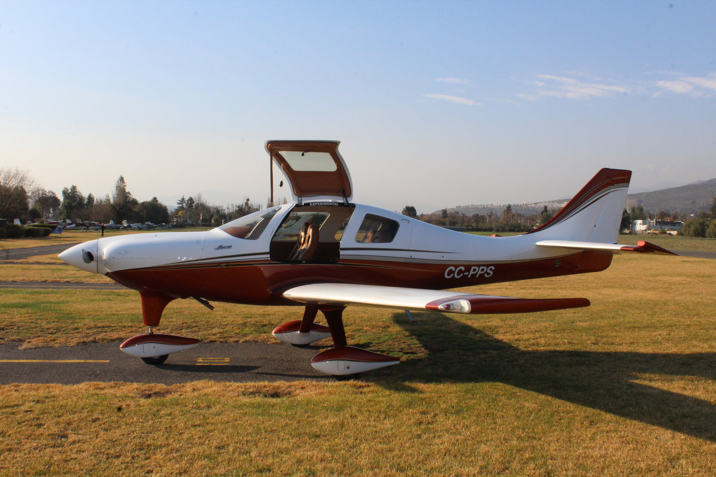 VENDIDO - Avión Experimental Lancair